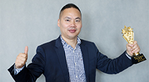 荣耀盛典，新华教育集团常务副总裁许绍兵再获殊荣！