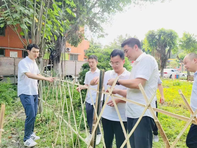 图为新华农场