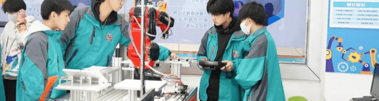 2025年春季学位告急，千万不能错过春季报名！